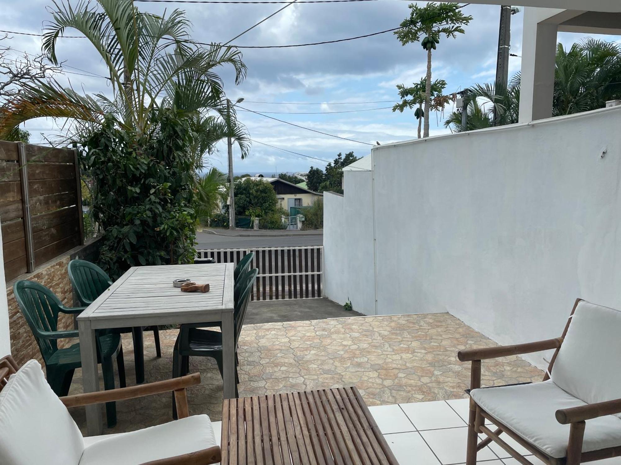 Studio 40M2 Saint Gilles Les Bains Eksteriør billede